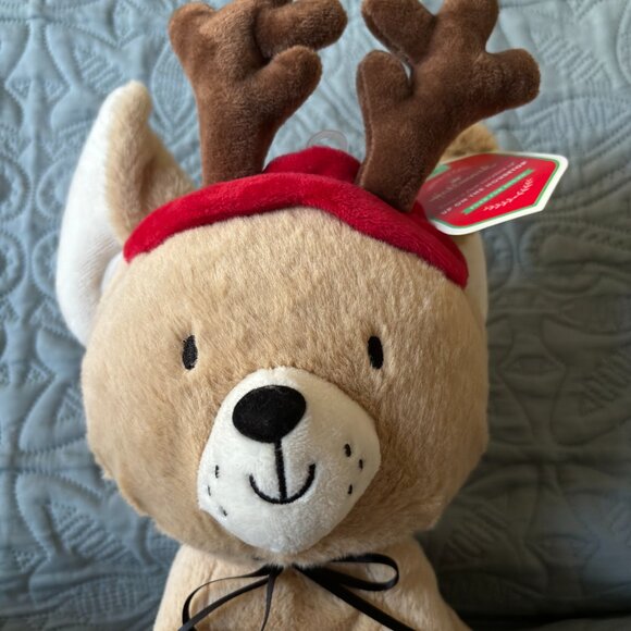 NWT Hallmark Christmas Singing 13" Chihuahua Puppy Dog Plush Musical Reindeer - Picture 7 of 7